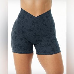 Alphalete Surface Power Short